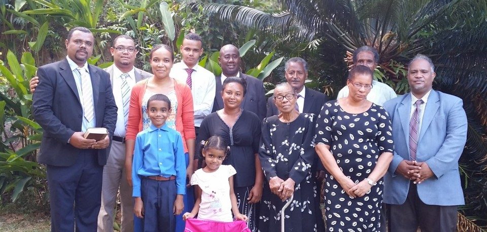 group-in-seychelles-in-september-2016